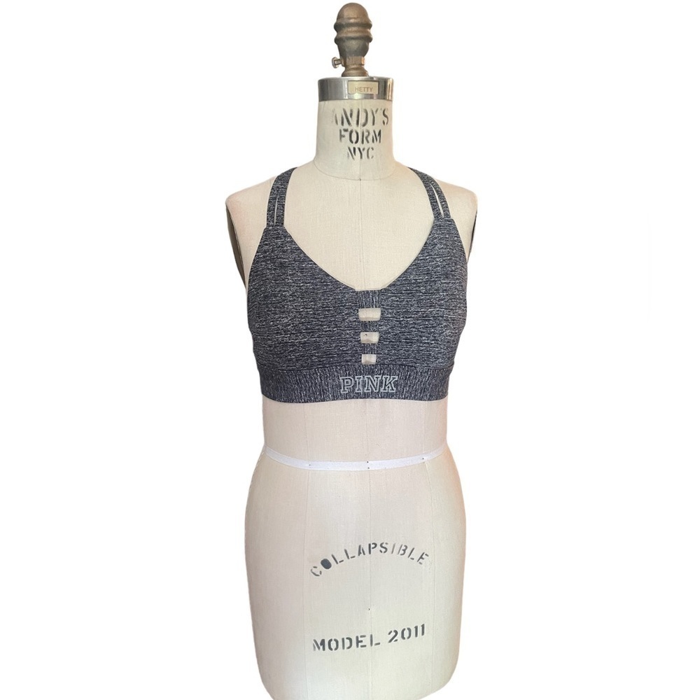 Victoria’s Secret PINK Strappy Sportsbra | Size Medium